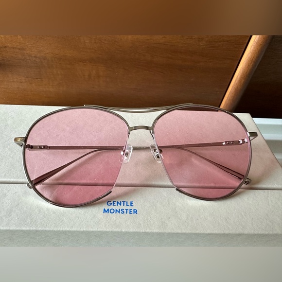 GENTLE MONSTER - Silver & Pink Jumping Jack Sunglasses - Picture 5 of 12